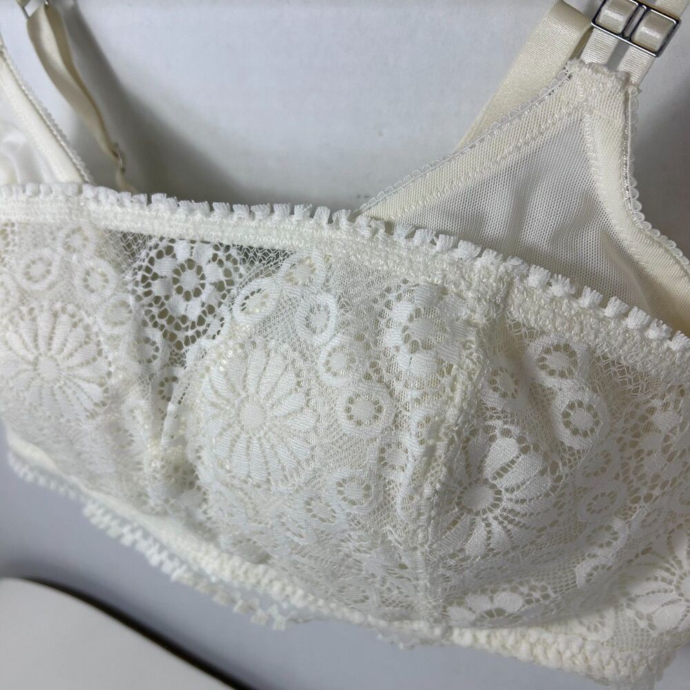 Aerie Real Power Women's Ivory Lace Wireless Convertible Push-Up Bra Size 38C - Picture 5 of 14